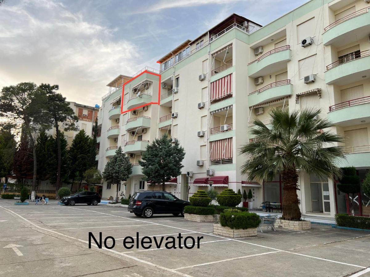 Apartament Freskia *