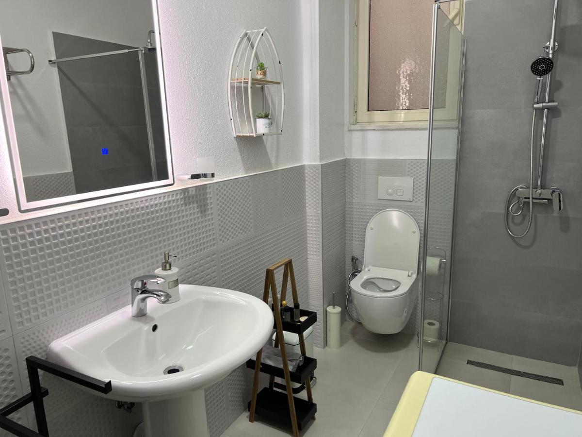 Apartament Freskia