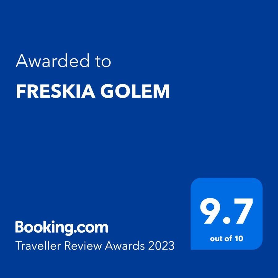 Freskia Apartament Golem (Tirana)