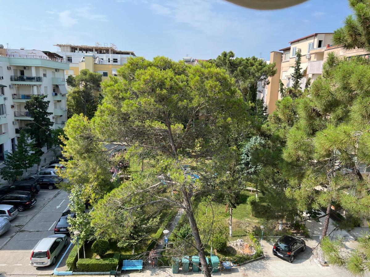 Freskia Apartament Golem (Tirana)